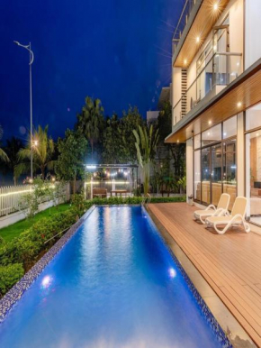 Villa Tuần Châu 10 phòng ngủ - sát biển - bể bơi - sân vườn BBQ